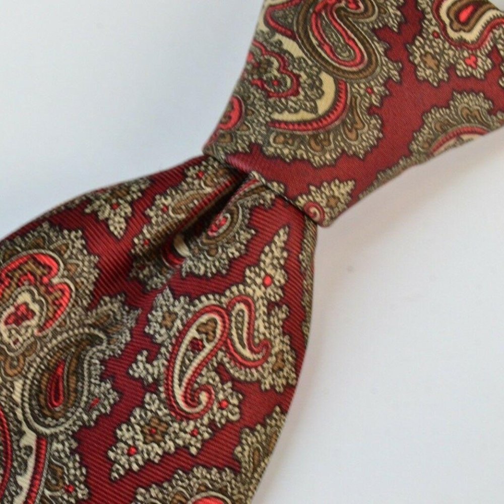 John Comfort Red Paisley Vintage Silk tie
